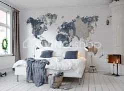 Rebel Walls Battered wall mural wereldkaart, behang