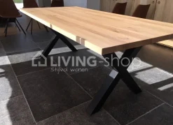 Castle-Line Eiken tafel met X poten zwart metaal L220 Castle line flex