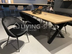 Castle-Line Eiken tafel met X poten zwart metaal L220 Castle line flex
