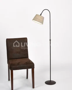 Verlichting online Landelijke stijl staanlamp roestkleur met cotton kap