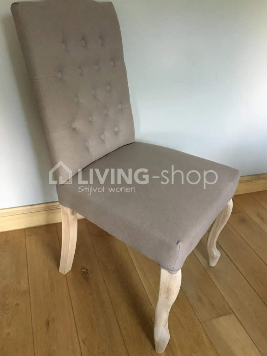 TIMELESS LIVING Taupe landelijke eetkamerstoel met knopen
